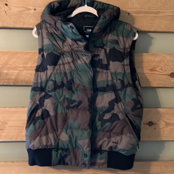 The North Face Jackets & Coats North Face Camo Vest Size Xl Poshmark